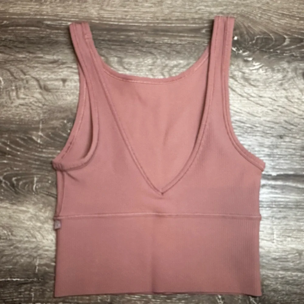 Lululemon Power Pivot Ribbed Tank Top - Picture 1 of 4